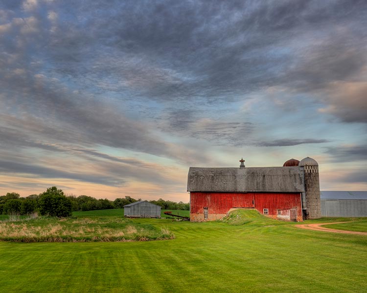 barn.jpg